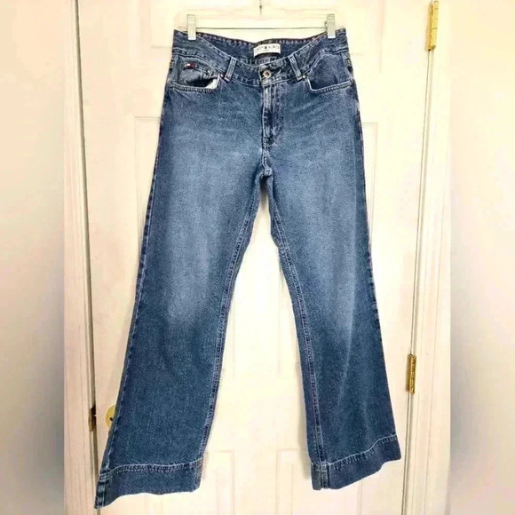 Vintage Tommy Hilfiger Women's High Rise Denim Blue Jeans, Size 6 - Picture 2 of 10